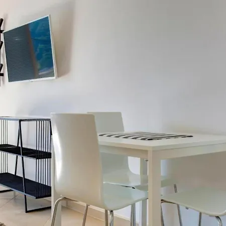 One-bedroom With Balcony And Sea View Premier *