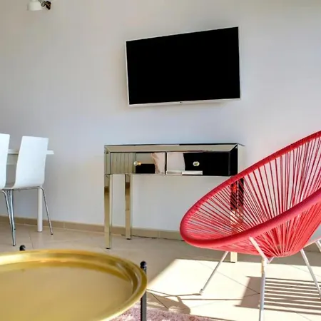 One-bedroom With Balcony And Sea View Premier Διαμέρισμα Ντουμπρόβνικ