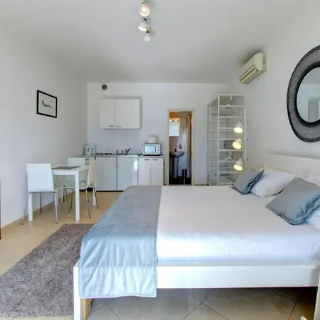 One-bedroom With Balcony And Sea View Premier Διαμέρισμα Ντουμπρόβνικ